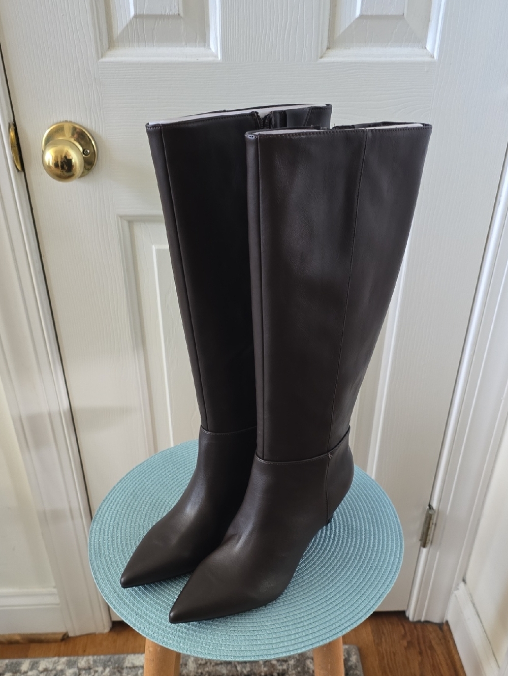 UNISA Brand Women's Tall Brown "Leather" Heeled Boots Size 6.5